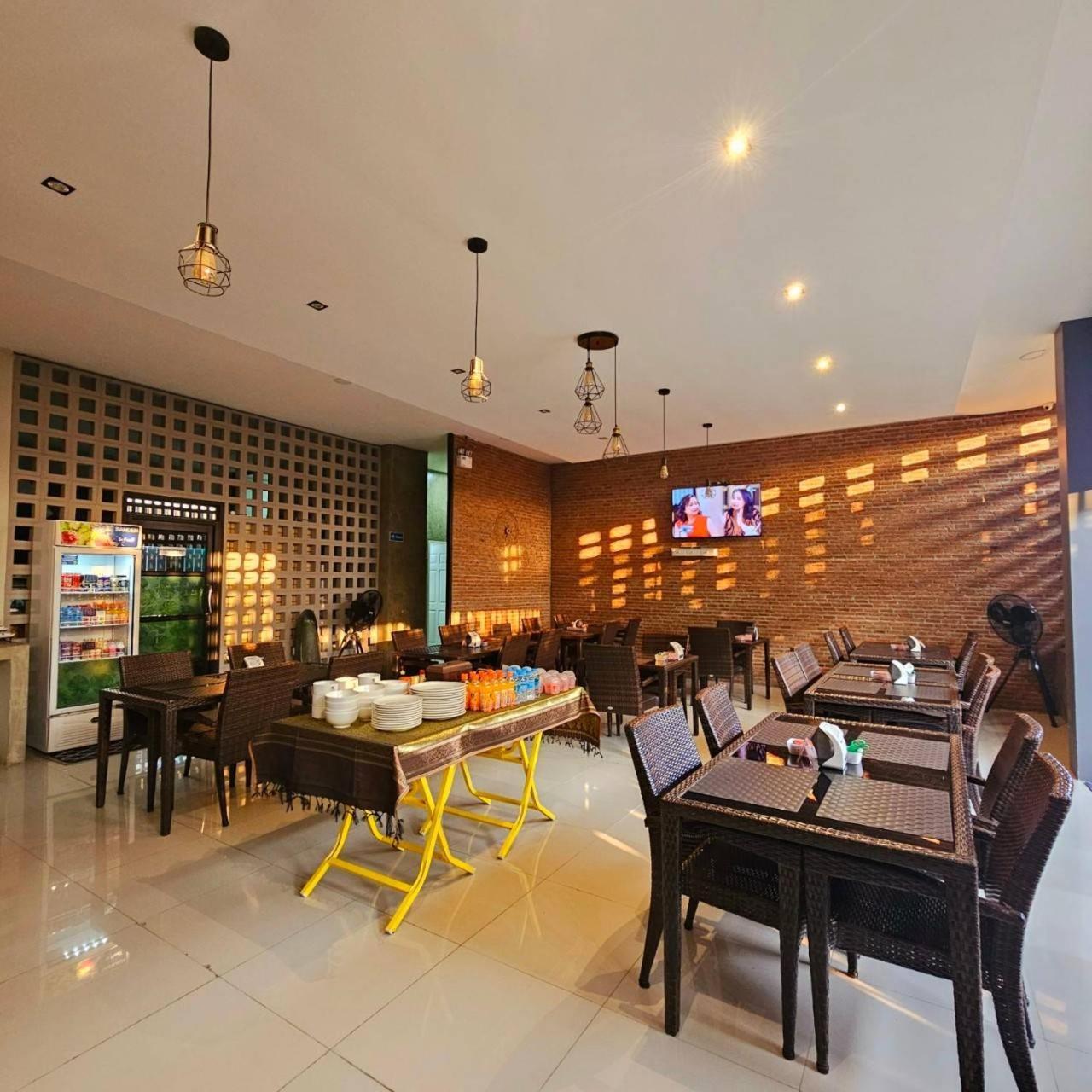 Sawasdee​ Buriram​ Resort Eksteriør billede