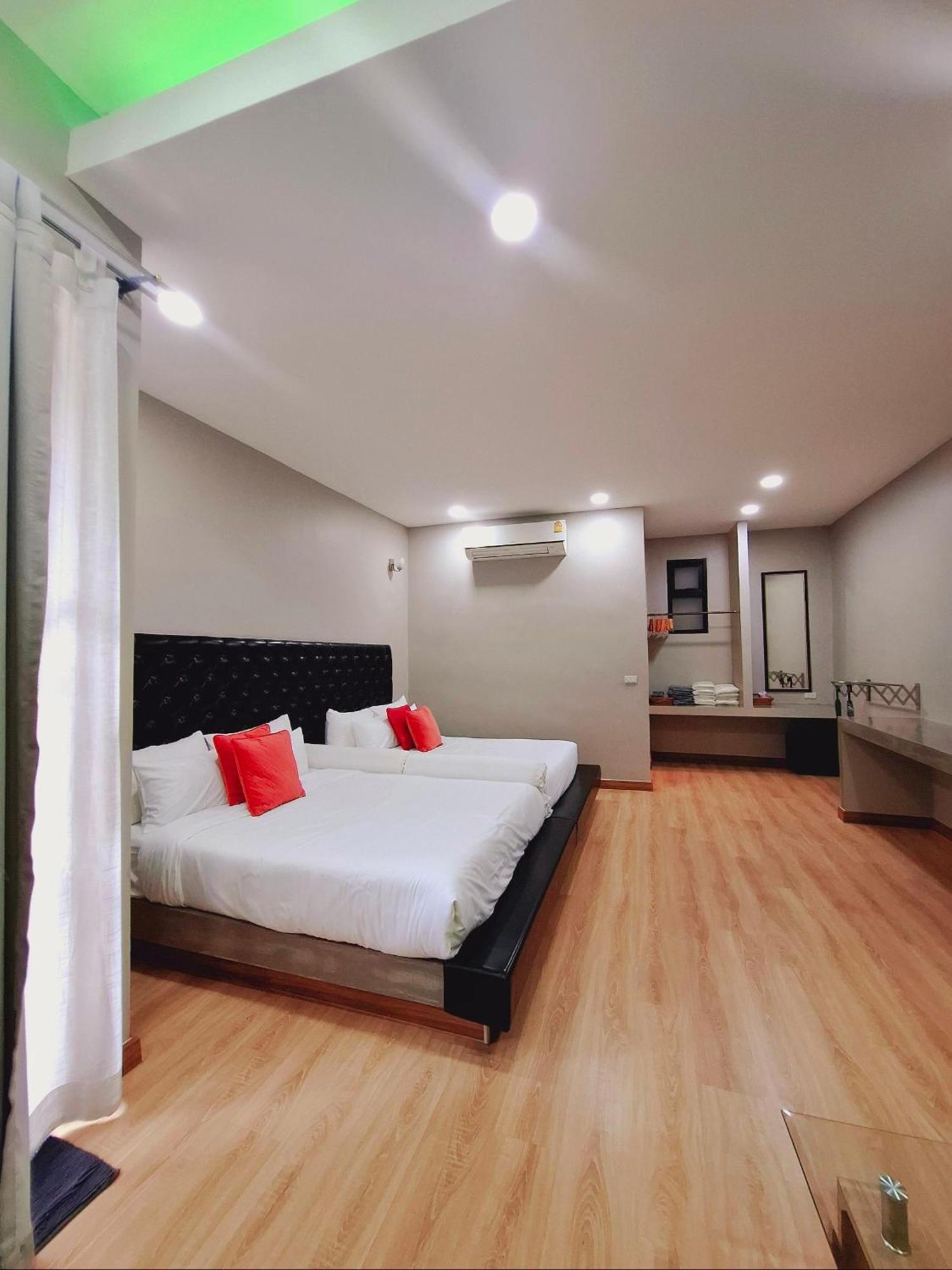 Sawasdee​ Buriram​ Resort Værelse billede
