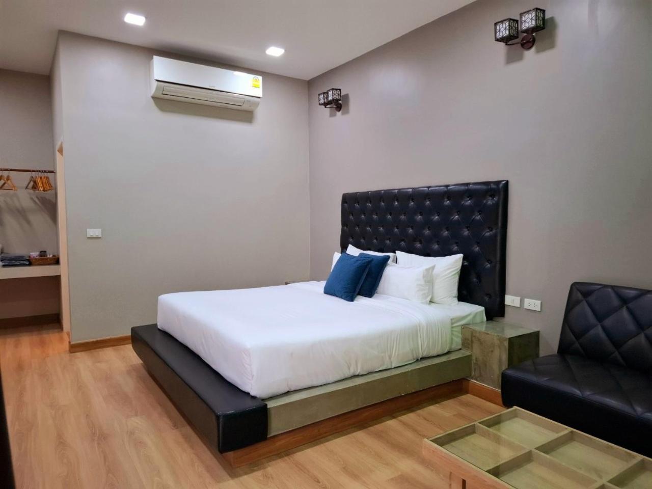 Sawasdee​ Buriram​ Resort Værelse billede